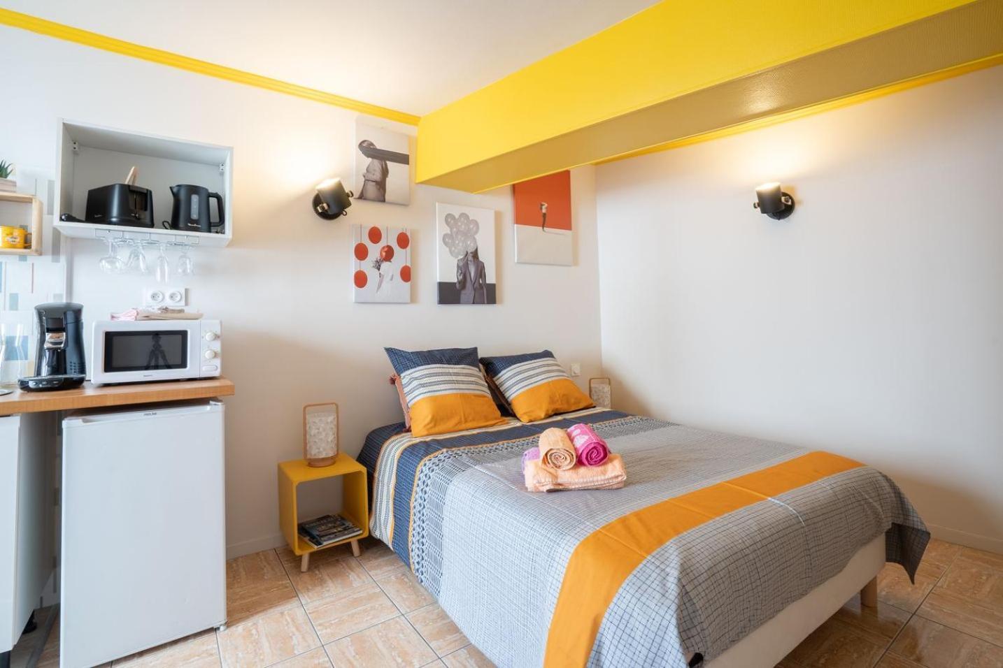 Superlogis Blois-Le Pitaya- Hypercentre Studio- Classe 3Etoiles Exterior photo